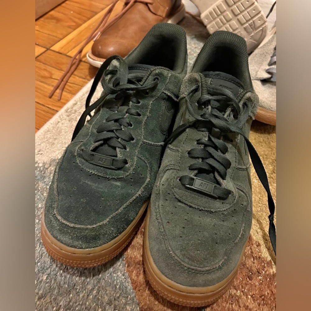 Nike Air Force 1 '07 LV8 Outdoor Green 2017